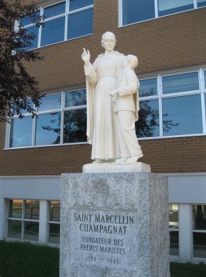 성 마르첼리노 샴파냐_photo by Jeangagnon_in front of Laval private secondary school in Saint-Vincent-de-Paul_Laval_Quebec.jpg